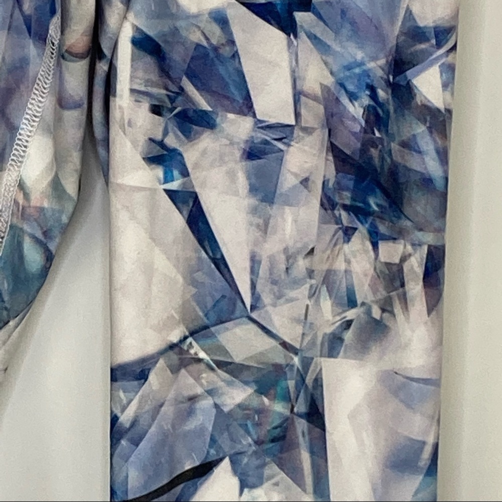 Evolution and Creation Geometric Ice Print Legging - Picture 10 of 10